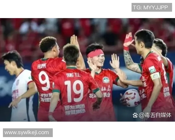 中超激战深圳队迎战申花队期待精彩对决与球迷共庆足球盛宴