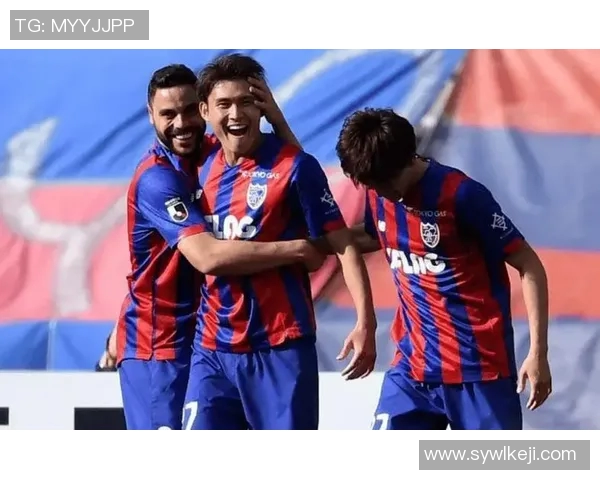 浦红钻与大阪樱花的精彩对决展现足球魅力与团队精神的巅峰之战